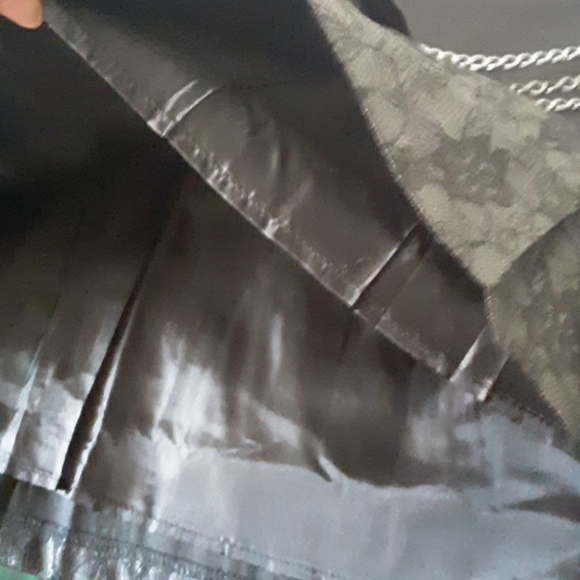 TCEC Steampunk chain and lace skirt - Picture 3 of 9